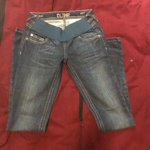 DL1961 Maternity Jeans